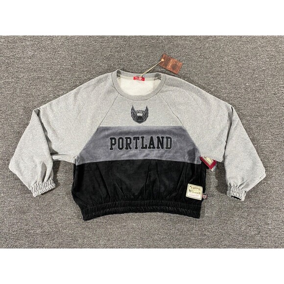 Portland Trail Blazers Sweater Womens Large Gray Mitchell and Ness Velour Fleece - Picture 1 of 12